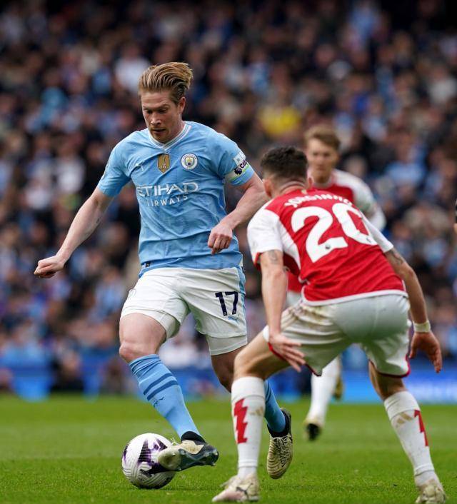 爱游戏ayx体育电竞 -阿斯顿维拉赛前迎来里程碑，志在欧冠名次提升，压力陡增，高层口径保持一致的简单介绍