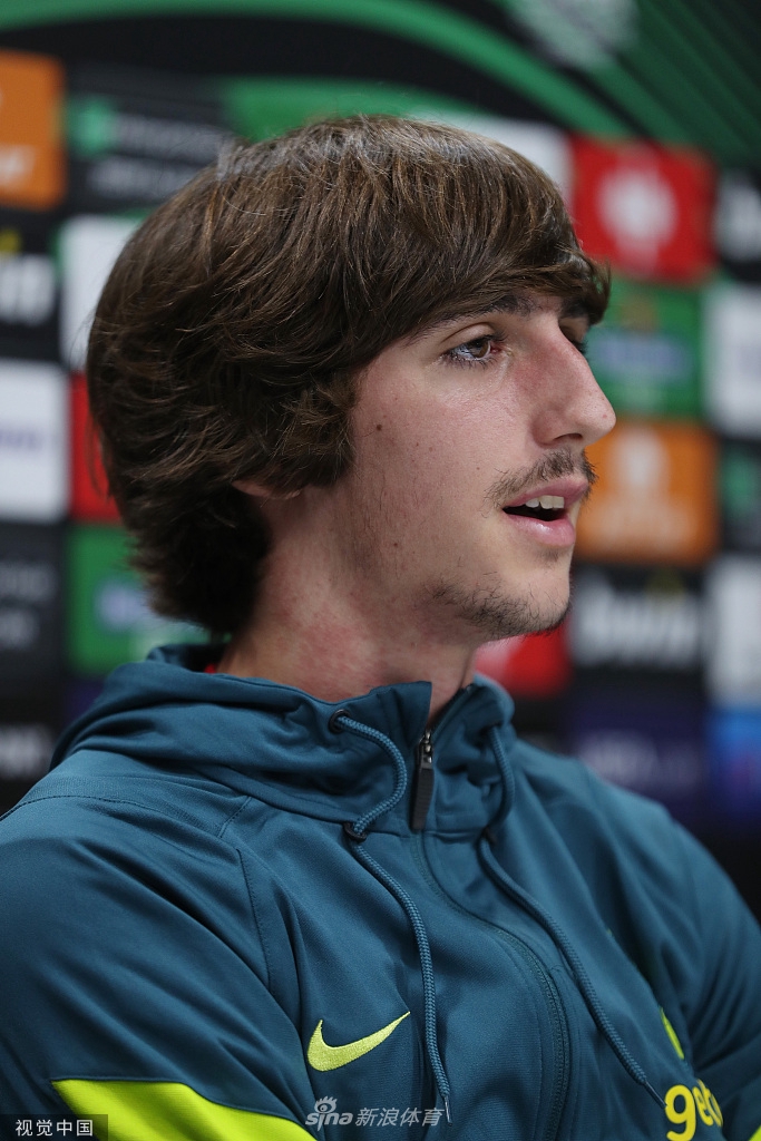 关于冲刺阶段费耶诺德备战欧超杯;回应争议细节曝光;更衣室稳定;团队化学反应显著的信息 关于冲刺阶段费耶诺德备战欧超杯;回应争议细节曝光;更衣室稳定;团队化学反应显著的信息