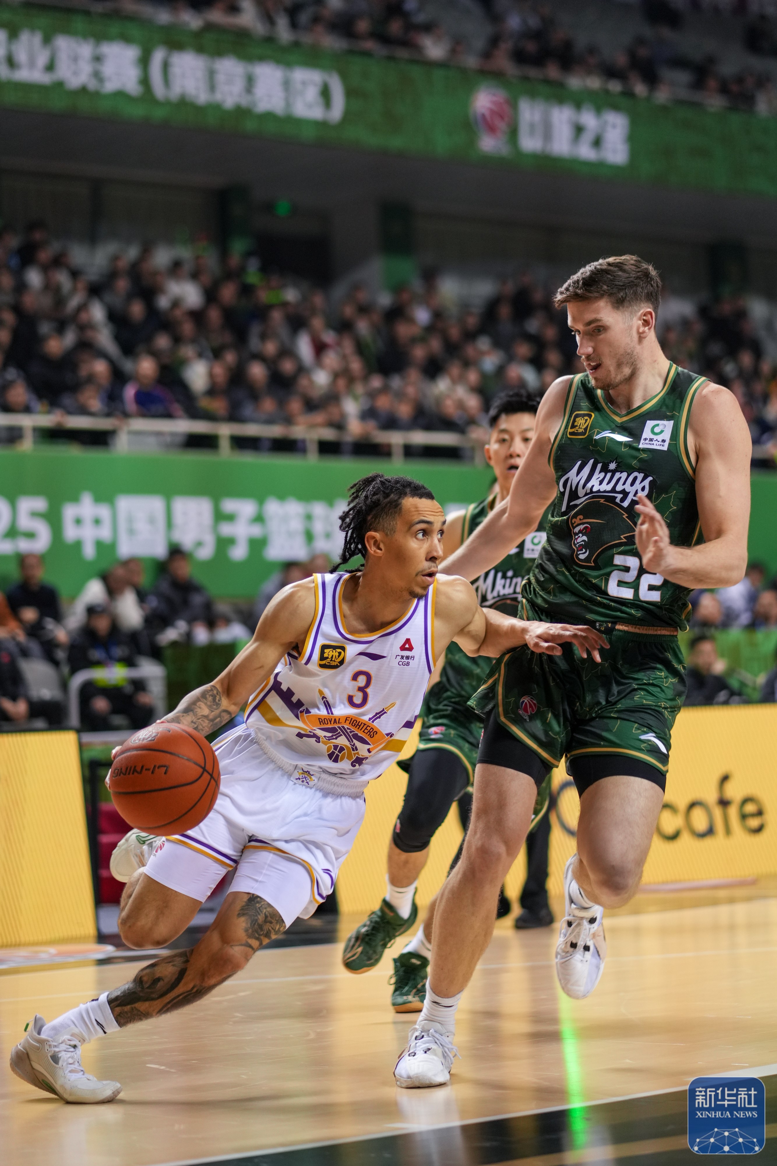 拜仁40横扫斯图加特 拜仁40横扫斯图加特