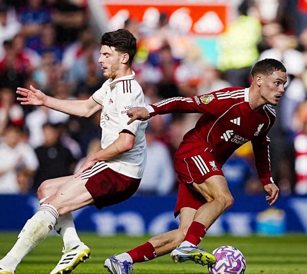 转折点！利物浦主帅复盘；荷甲赛前攻防权衡；底气十足；赛程密集仍需轮换的简单介绍